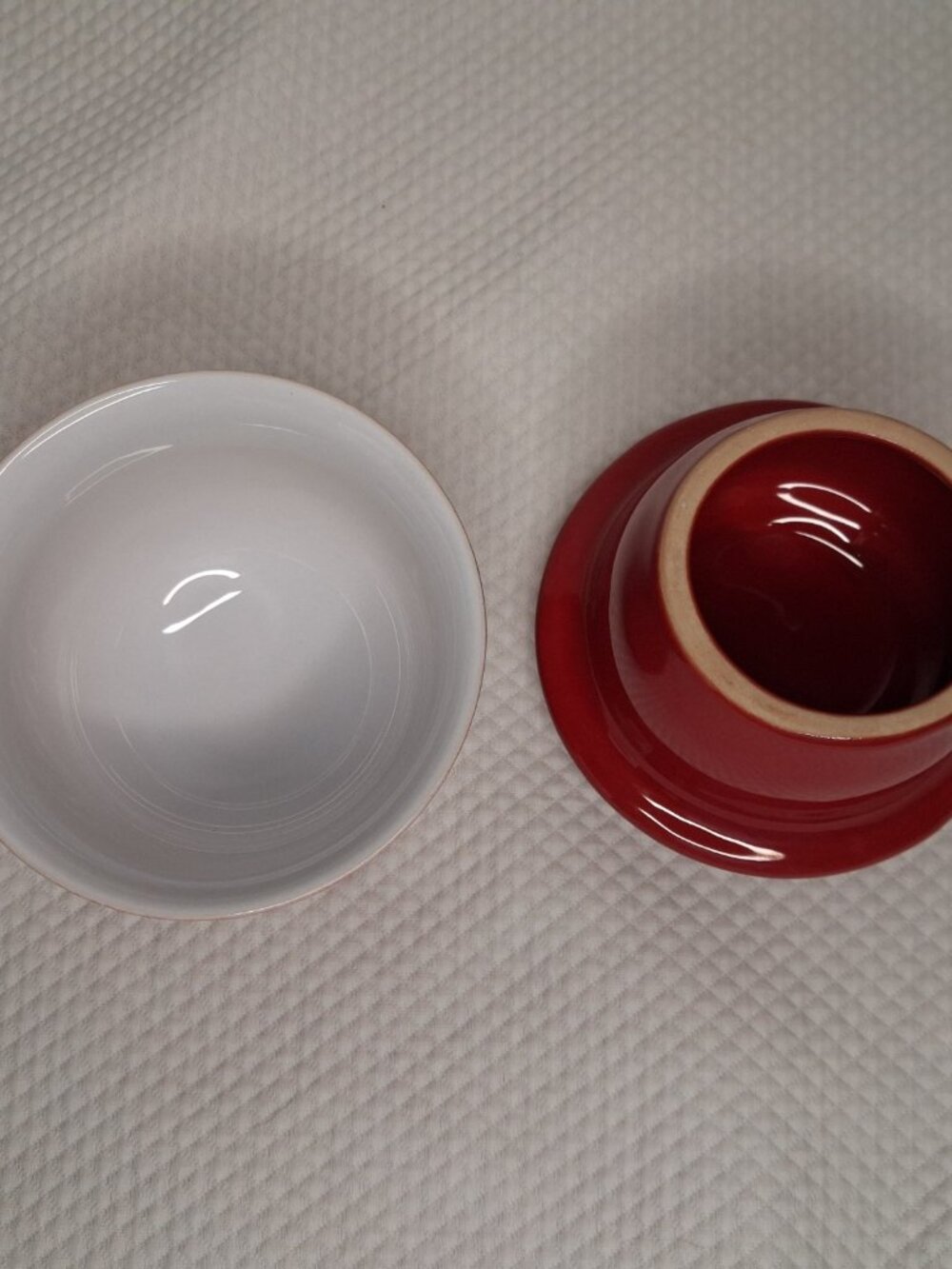 Contemporary Emile Henry French Pottery Flame Red Butter Bell #16.10 - Picture 4 of 6